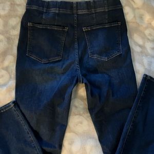 Size 30 Free People High waisted ELASTIC WAISTBAND. like new.